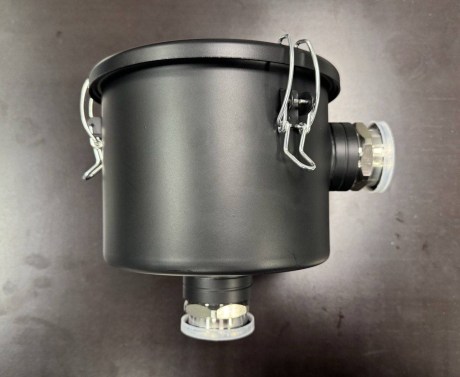 ЛИКЛАБ-F360 в сборе с двумя переходниками G1½″ / KF40. Фотография из технического описания поставляемого исполнения.