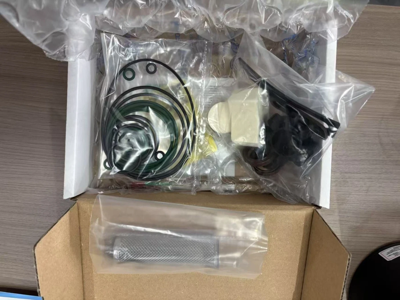 Ремкомплект для Edwards E2M28 / E2M30 — A37301131 — дополнительный вид
