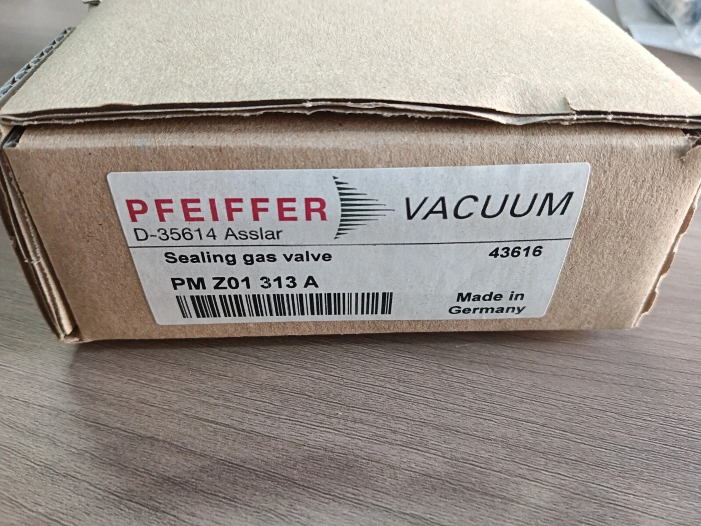 Клапан защитного газа Pfeiffer HiPace 2800 / 3400 — PM Z01313A — дополнительный вид